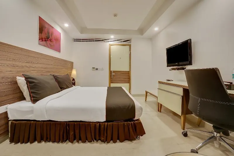 Collection O 185 Nauroji Nagar Marg Hotel Delhi  India